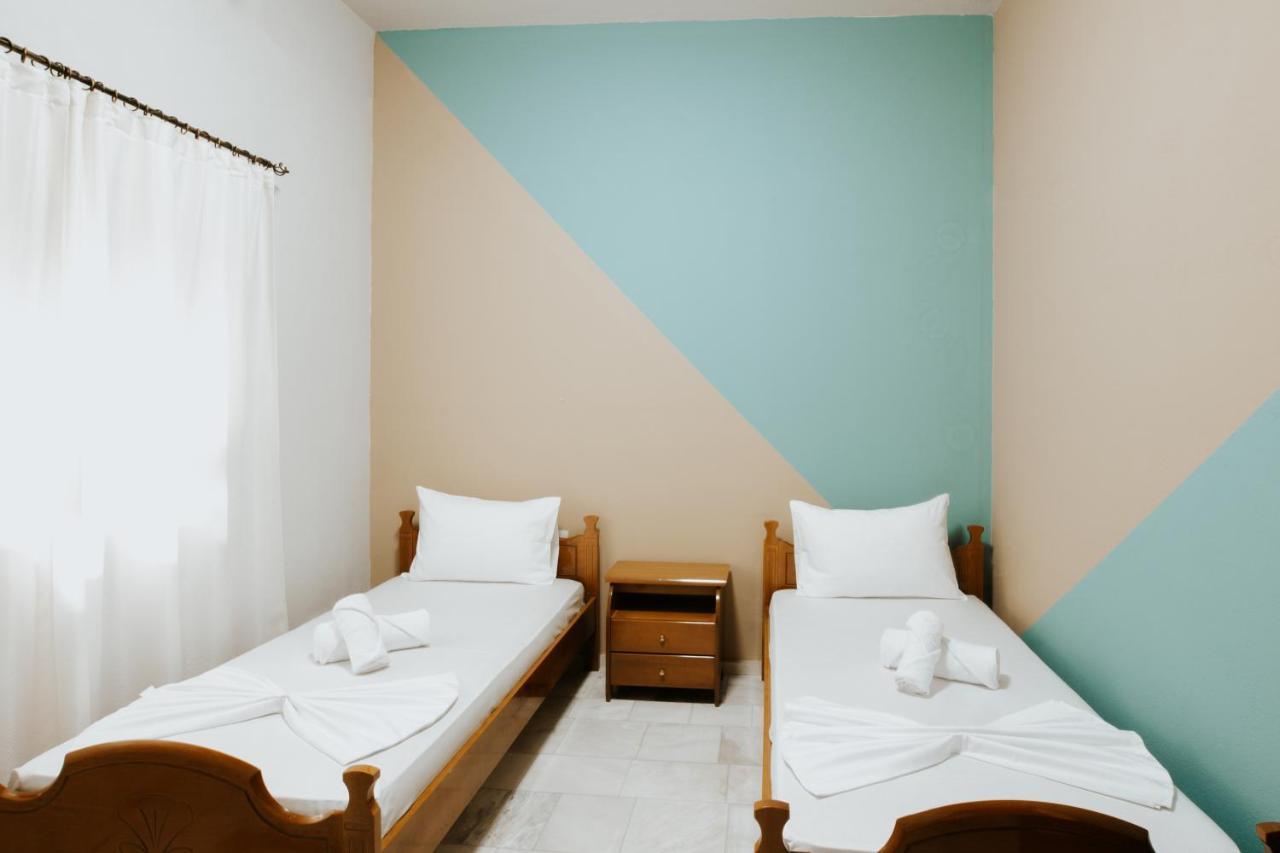 Hotel Lunxheria Gjirokaster Luaran gambar