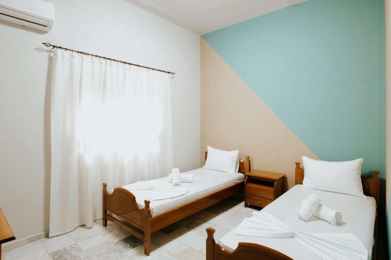 Hotel Lunxheria Gjirokaster Luaran gambar