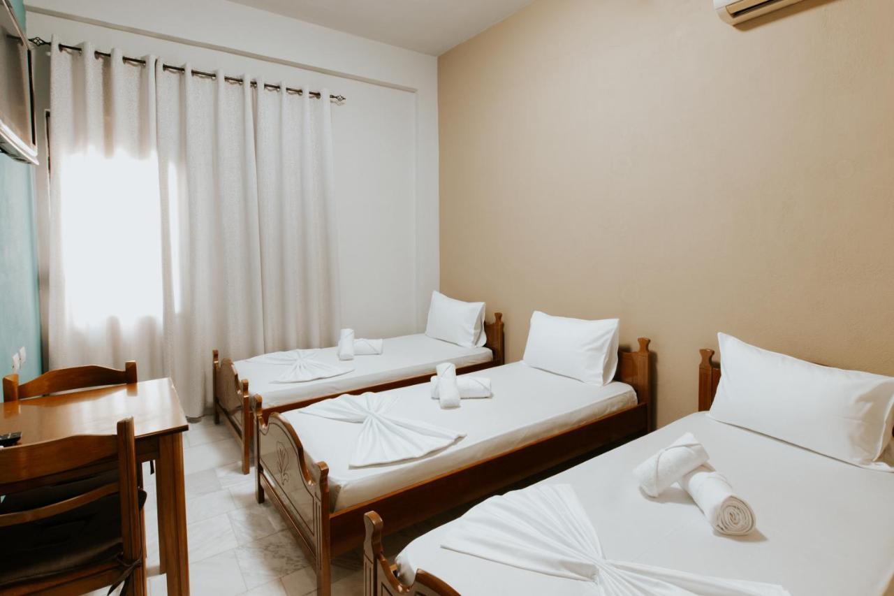 Hotel Lunxheria Gjirokaster Luaran gambar