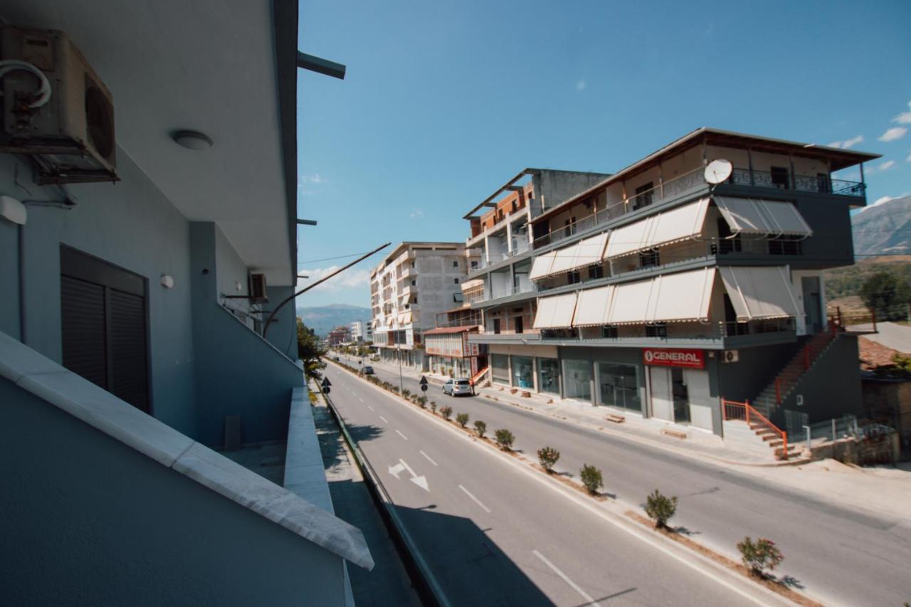 Hotel Lunxheria Gjirokaster Luaran gambar